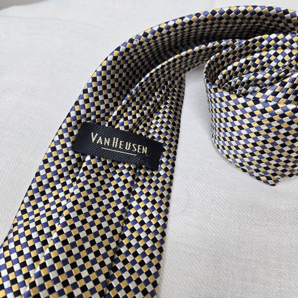VAN HEUSEN Classic Style 100% Silk Checkered Tie in Blues Gold and Silver - Picture 3 of 5